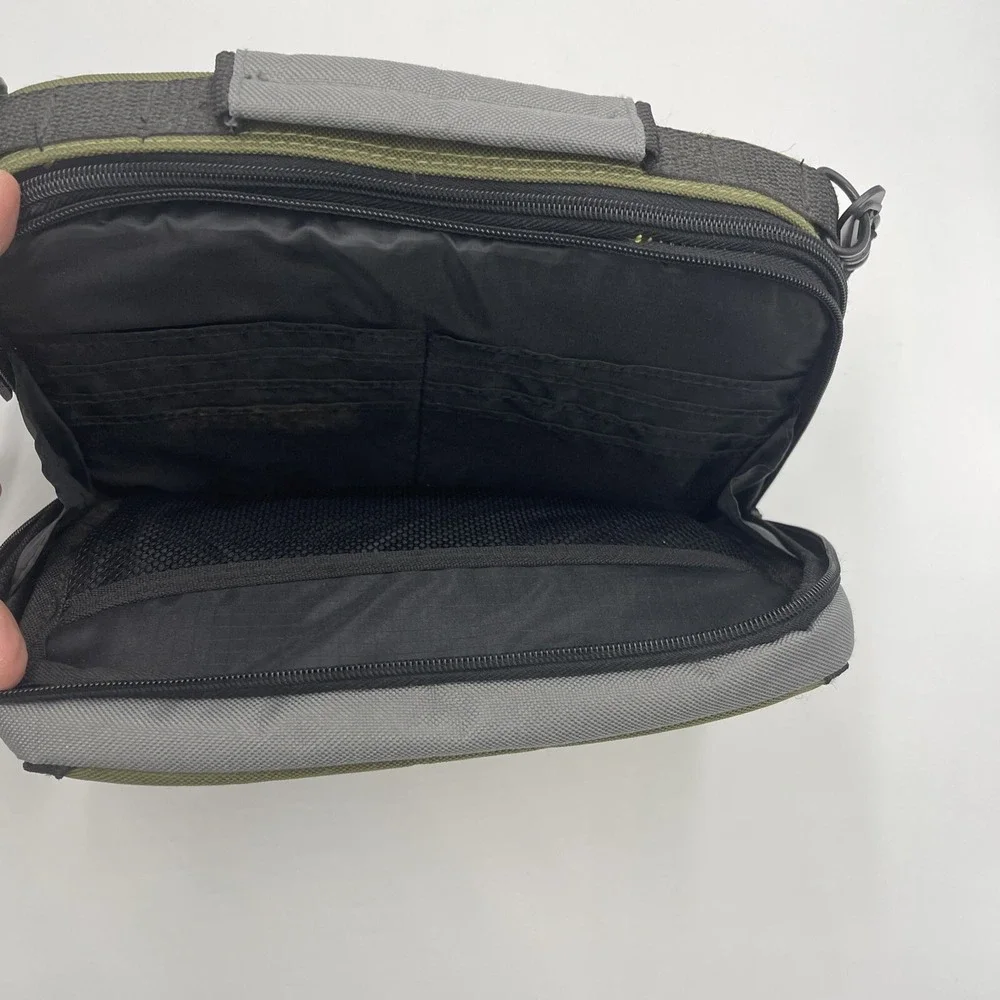 Denali‎ Green Gray Tech Bag With Strap